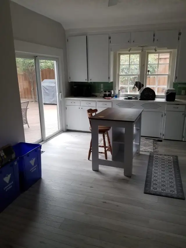 Kincardine 5 bedroom century home for rent starting Oct 01, 2025 in Long Term Rentals in Owen Sound - Image 6