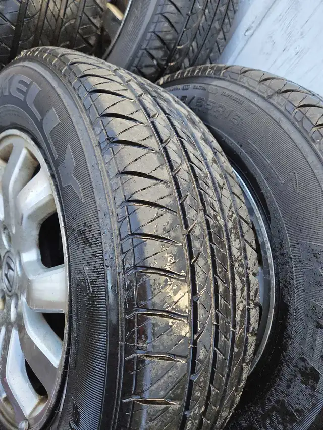 All season tires (215/65R15) with rims in Tires & Rims in Kawartha Lakes - Image 4