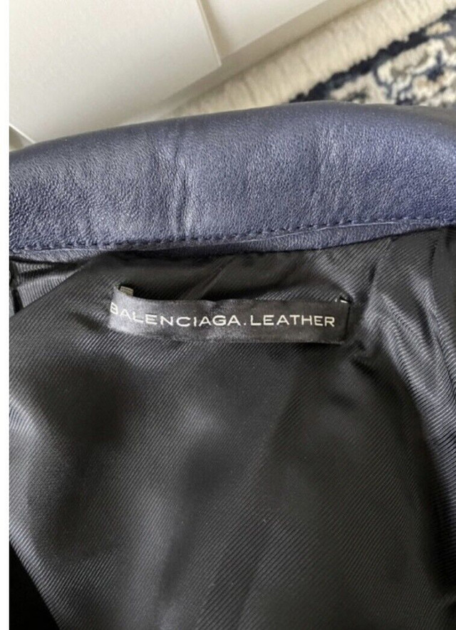 Authentic Balenciaga lamb leather jacket dans Autre  à Ville de Montréal - Image 2