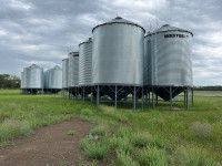 NEW Hopper Bottom Grain Bins