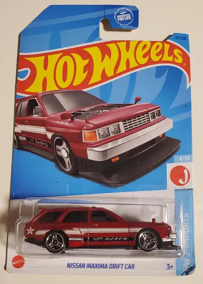Hot Wheels HW J-Imports 410 Nissan Maxima Drift Car 47/250 Red