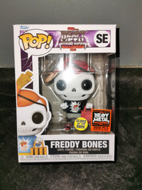 Freddy Bones GITD SE 3000 Funko Pop 