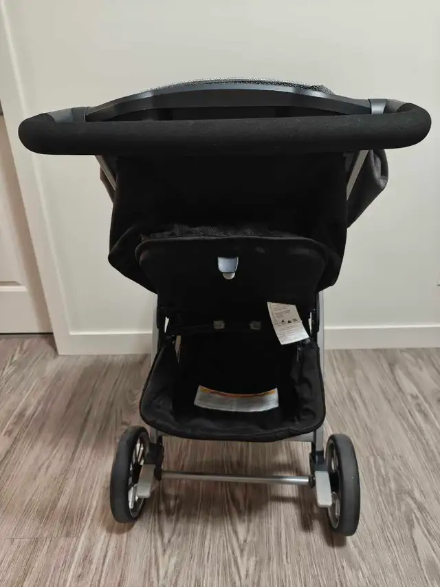 Chicco Bravo Quick-Fold Stroller576949659203031044