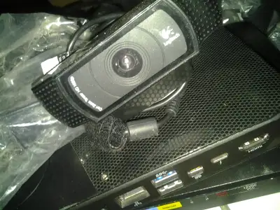 Logitech VU0028 Webcam HD 1080p USB 2.0 Black 5000 pieds carre p, View more