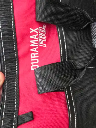 Lots outils, View more