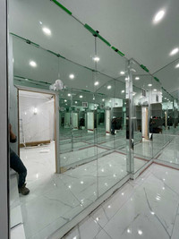 Glass & mirror shop