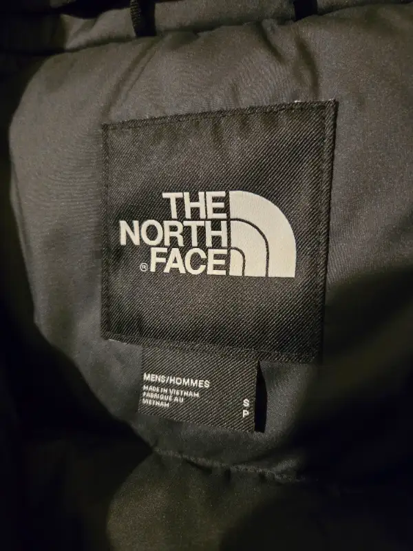 The North Face Gotham winter down puffer bomber jacket coat in Men's in Kingston - Image 7