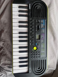 Casio mini keyboard SA-46