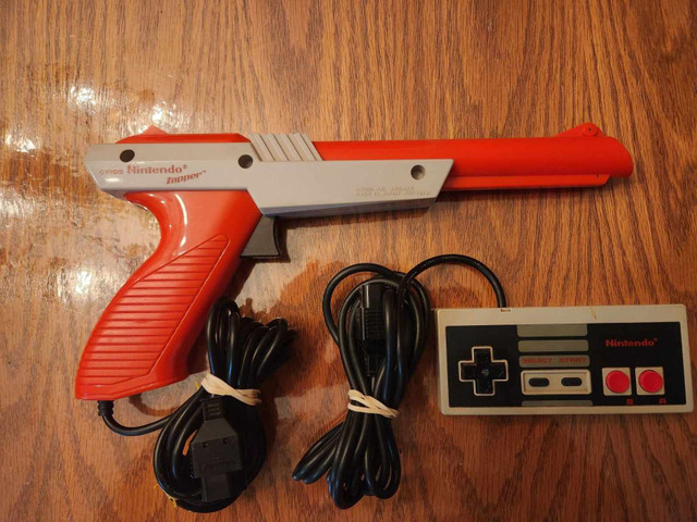 Nes Console W/Controller, Zapper Gun, Cables & Mario/Duck Hunt in Older Generation in Renfrew - Image 2