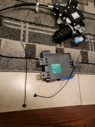 05-10 Honda Odyssey DRIVER LH SIDE Power passenger sliding Door Cable Motor Assembly and controller...