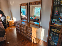 Dresser with two tilting mirrors $150 Delivery Available