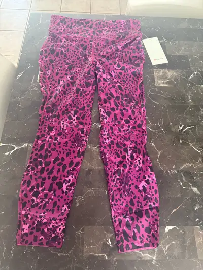 legging Lululemon 10 neuf, View more