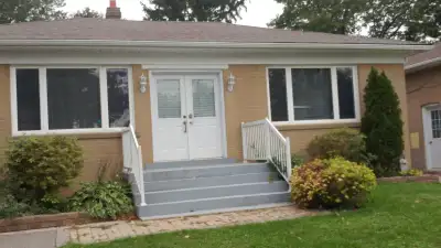 **2 Bed + 1 Bath Basement apartment– Scarborough (120 Kitchener Rd)** $1,600 + 30% utilities (~$210)...