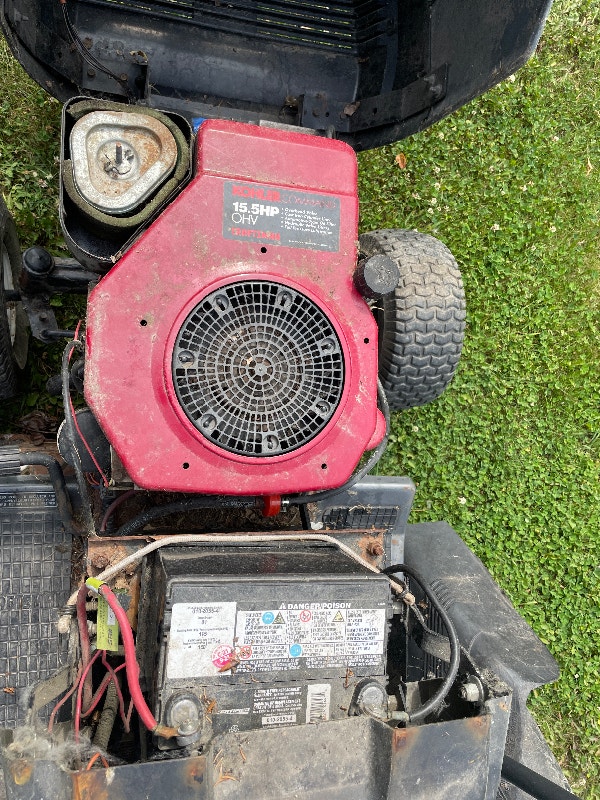 Craftsman 42” lawn tractor with bagger and snowblower Lawnmowers