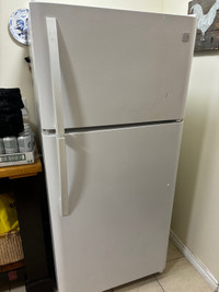 Used fridge 80$ OBO