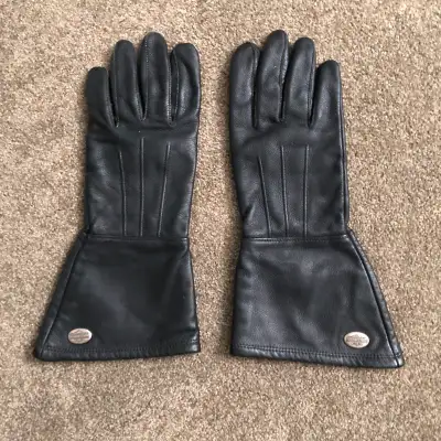 Mint Condition Black Leather Size: XL
