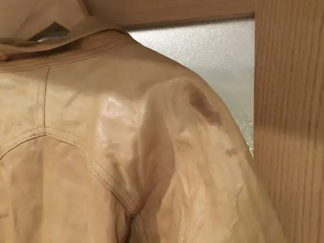 Women’s Italian leather vintage jacket in Women's - Tops & Outerwear in Mississauga / Peel Region - Image 5