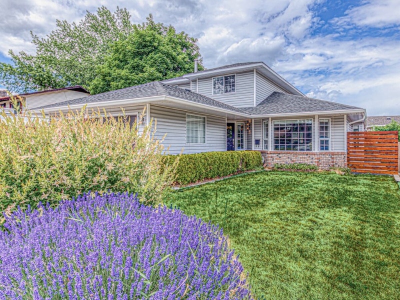 4 bedroom house available September 2023 to June 2024 Long Term