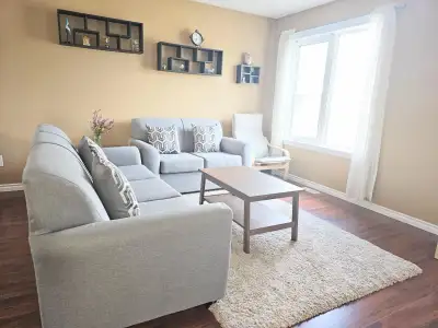 This private room in Copper Ridge, Whitehorse, offers a comfortable and well-maintained living space...