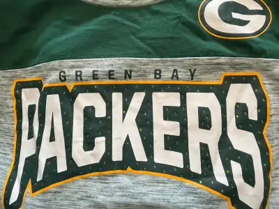 NEW With Tags Packers Licensed Tee Ladies M, View more