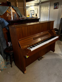 Used Yamaha, Kawai Upright pianos