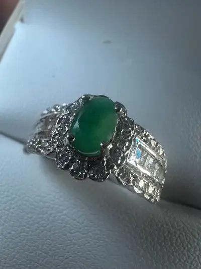 14 k emerald and diamonds ring, View more