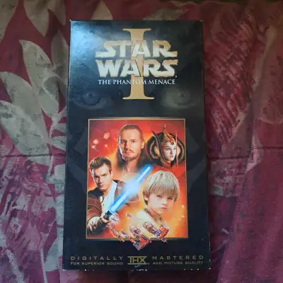 Star Wars Episode 1 Vhs movie, Vhs used but in good condition. Cash only.