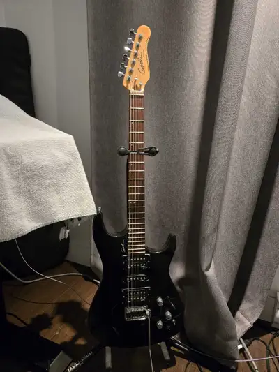 guitare Godin Freeway way SA Syntheziser, View more