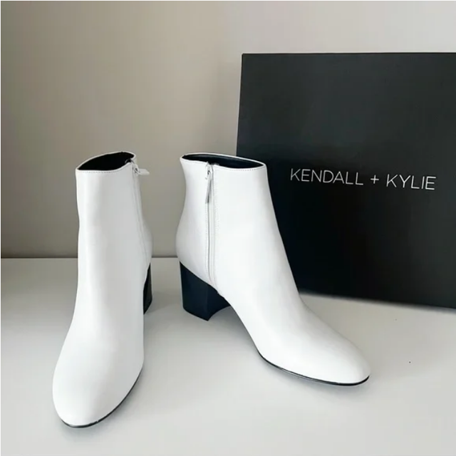NEW - Kendall+Kylie (Size 9.5) Leather Women's Heels Boots Shoes in Women's - Shoes in City of Toronto - Image 2