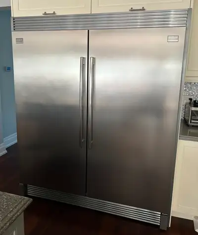 Frigidaire Professional Freezer for Sale Model  FPUH19D7LF1, View more