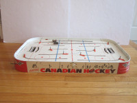Munro Electric Canadian Table Rod Hockey Game