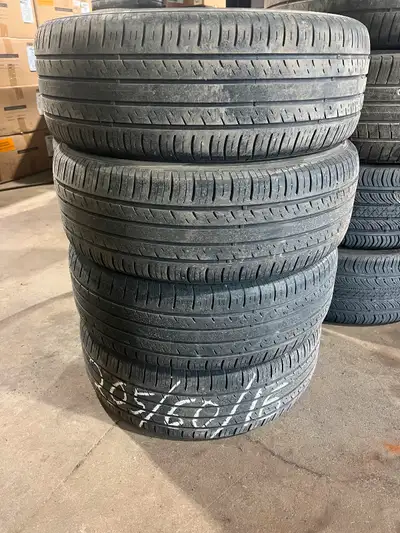 Bonjour en vente des pneus usagés de la dimension 205/60/R16 Kumho à 350$. call/text 438-830-5757 St...