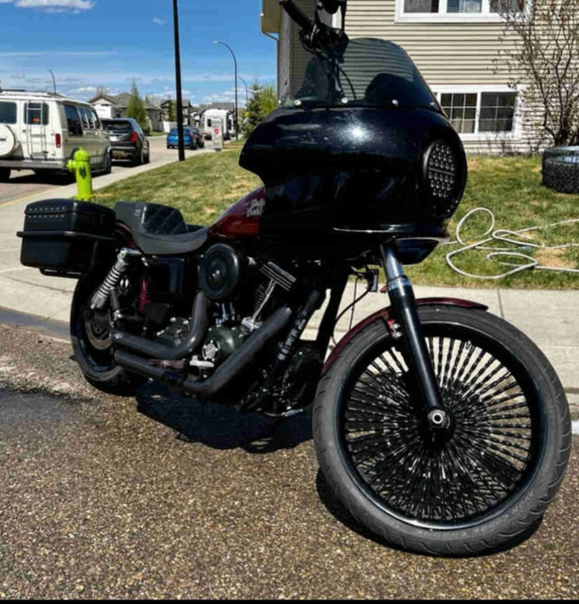 2013 Harley Davidson Street Bob Dyna FXDB 96” in Street, Cruisers & Choppers in Red Deer - Image 3
