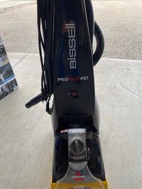 Bissell ProHeat Pet Carpet Cleaner