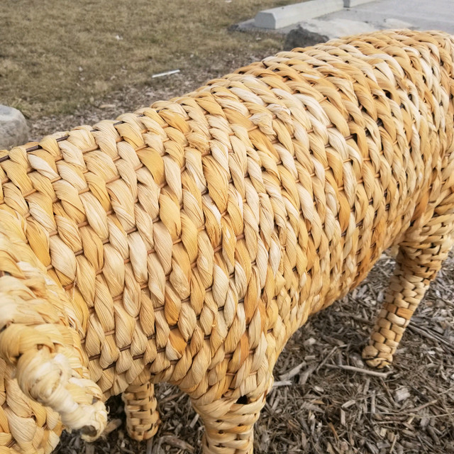 Large MCM Woven Rattan Wicker Pig Sculpture w. Piglet  in Arts & Collectibles in City of Toronto - Image 4