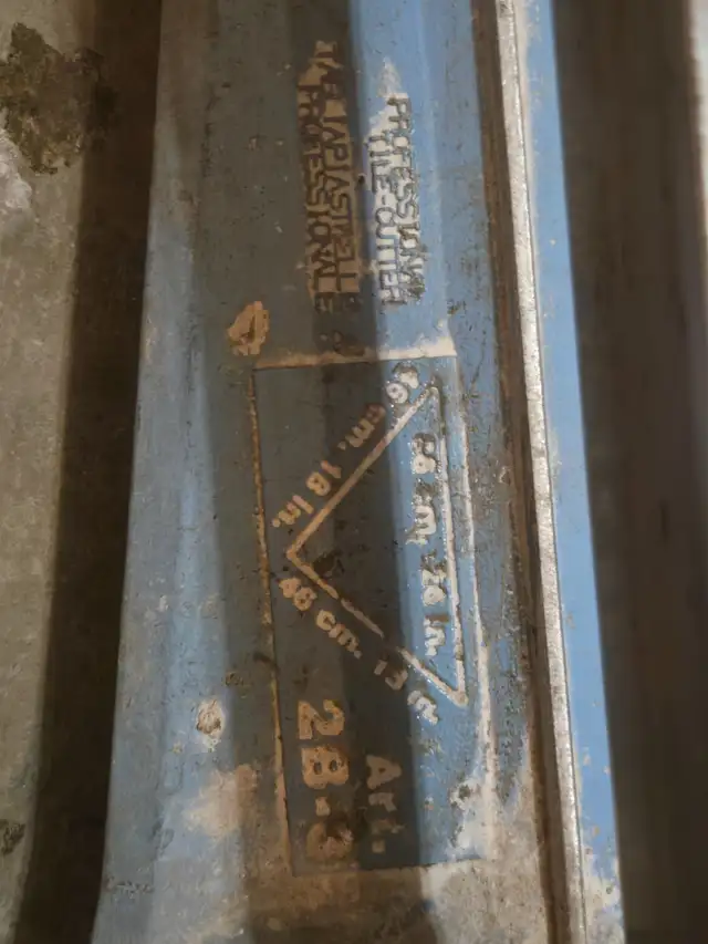 SIGMA TILE CUTTER in Hand Tools in Barrie - Image 3