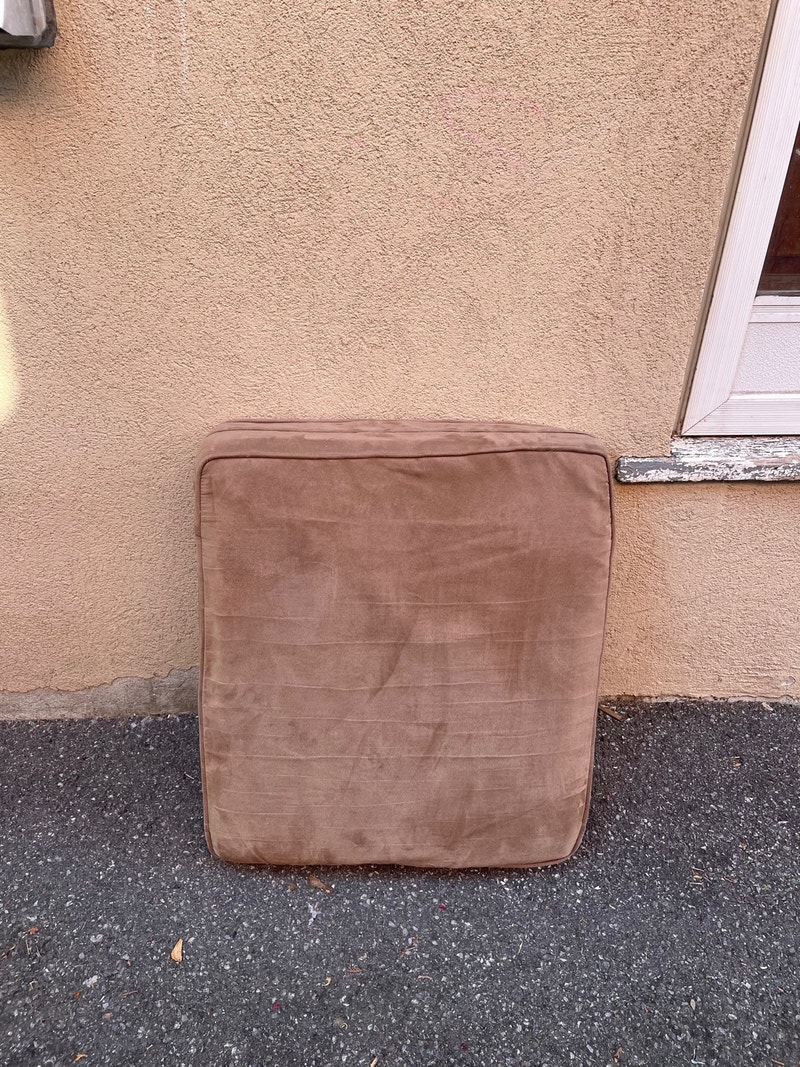 Brown microfibre couch cushions Free Stuff Ottawa Kijiji