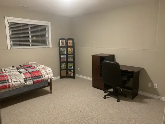 room for rent in Room Rentals & Roommates in Peterborough - Image 8