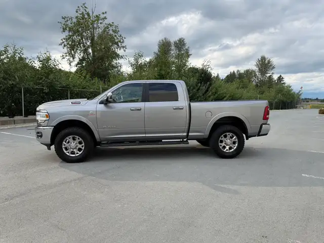 2022 ram 3500593255945838284802