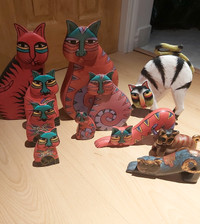 Lot de statuettes de chat