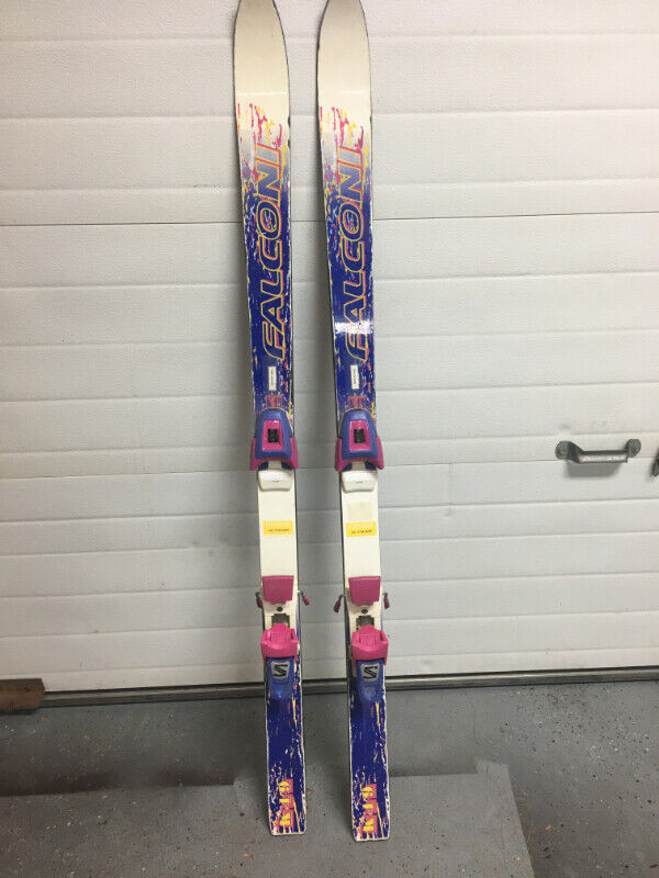 skis Falconi K49 avec fixations Salomon 600 // 145 cm dans Ski  à Laurentides - Image 2