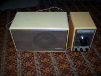 Vintage Advent Model 400 Radio/ Tuner and Speaker