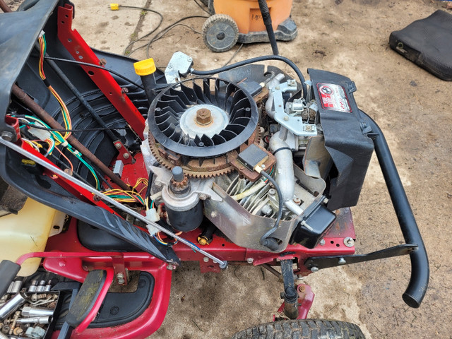 Tecumseh 22hp V Twin Lawn Tractor Engine Lawnmowers And Leaf Blowers Brantford Kijiji 0312