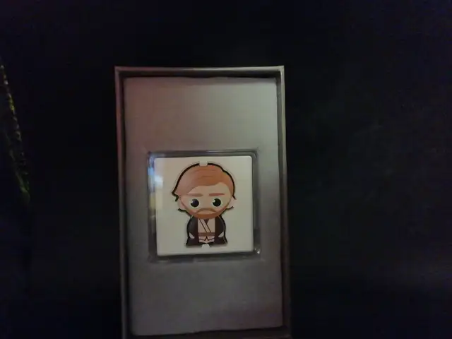 2022 Niue Star Wars Obi Wan Kenobi999 1oz Fine Silver Chibi Coin in Arts & Collectibles in Mississauga / Peel Region - Image 3