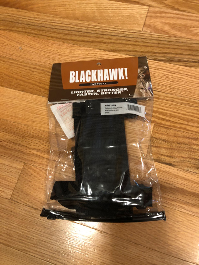 BLACKHAWK Mag Pouch in Fishing, Camping & Outdoors in Mississauga / Peel Region