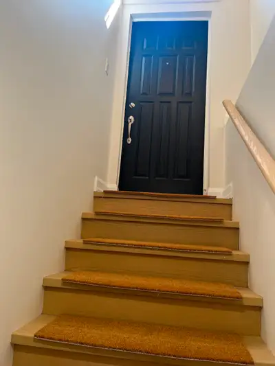 2 bedrooms basement apartment in Richmond Hill