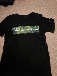 Champion T-shirt youth large