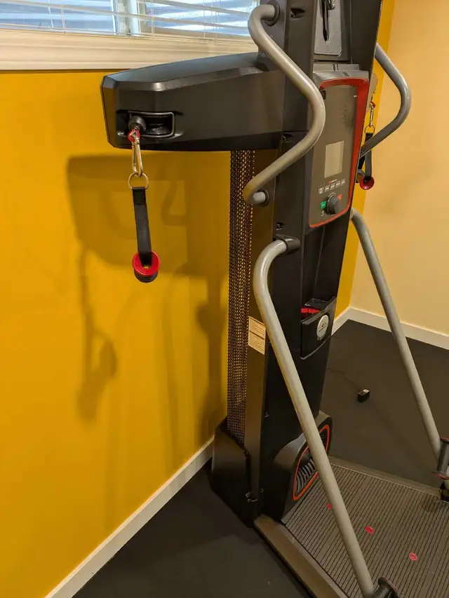 Bowflex HVT in Exercise Equipment in Edmonton - Image 9