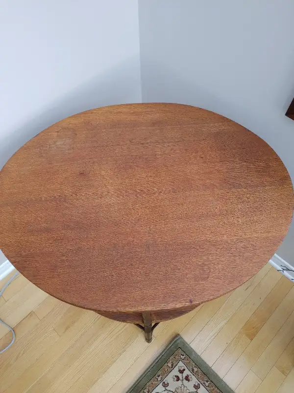 ANTIQUE HEYWOOD WAKEFIELD - SOLID OAK WICKER PARLOR TABLE CIRCA in Other Tables in Ottawa - Image 6