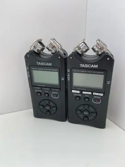 DR-40 Linear PCM Recorder, View more